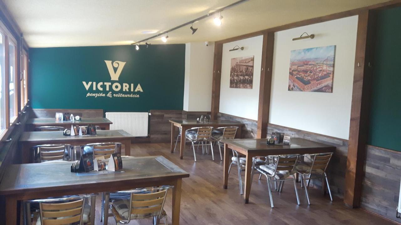 Victoria - Penzion & Restaurant زفولين المظهر الخارجي الصورة